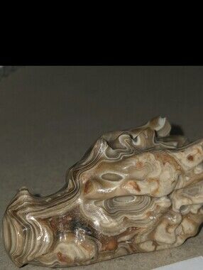 Detailed Banded Agate Crystal Carved Dragon Head Stone Sculpture Decor